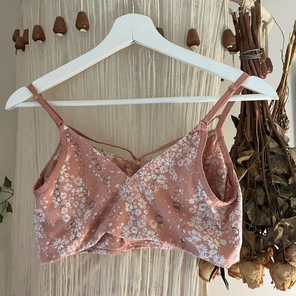 Victoria’s Secret Floral Lounge Bra - Picture 4 of 8